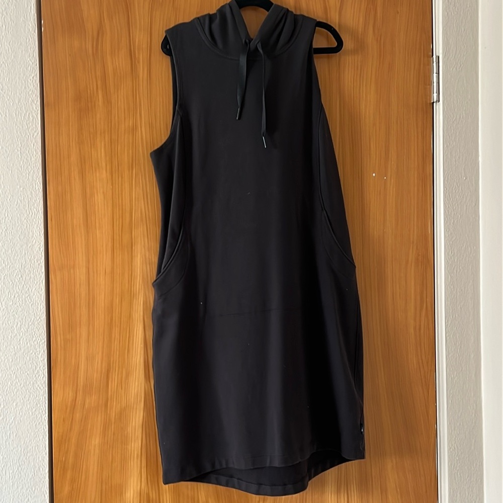 The North Face Women's Bayocean Sleeveless Hooded Dress